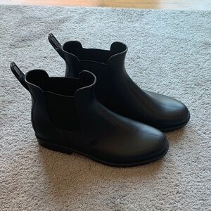 Black Rubber Chelsea Boots
